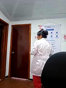 JustSamantha  online show from March 3, 2026, 11:49 am