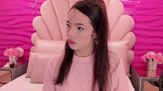 NatallieBlaze online show from November 30, 2025, 12:09 pm