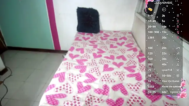 lissy dhaniels online show from December 21, 2025, 6:09 am