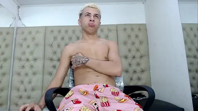 HollmanFronsh online show from December 20, 2025, 2:07 am