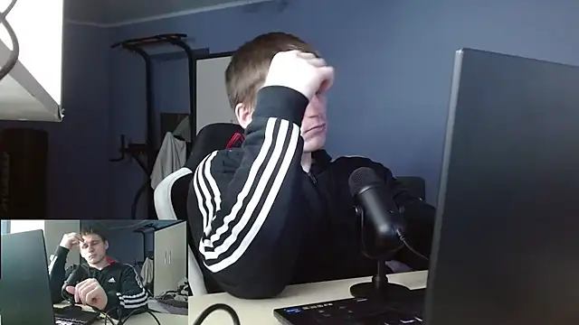 Poliglotjoe1 online show from February 1, 2026, 2:59 pm