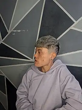 Snapshot of megan_NL chatting on February 19, 2026, 8:27 pm megan NL online show from February 19, 2026, 8:27 pm