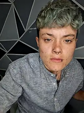 Snapshot of megan_NL chatting on March 4, 2026, 5:13 am megan NL online show from March 4, 2026, 5:13 am