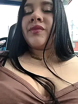 Kendra-daring online show from November 26, 2025, 6:42 pm