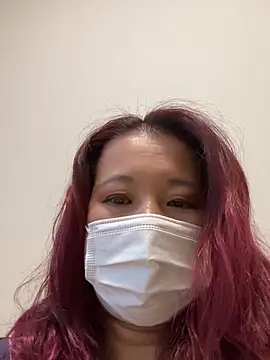 nana na425 online show from March 10, 2026, 12:26 am