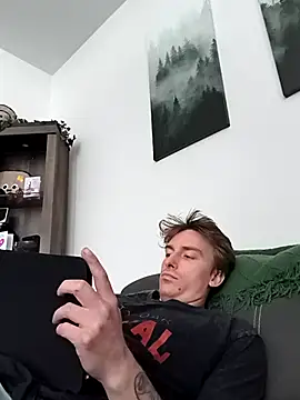 TexasTweaker26 online show from February 11, 2026, 6:24 pm