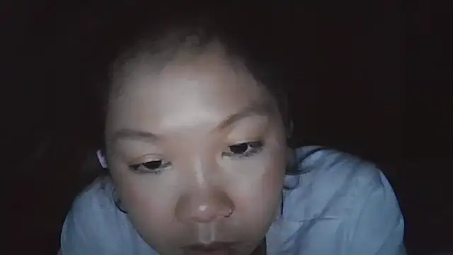 Snapshot of cryptokimgirl chatting on February 28, 2026, 12:39 pm cryptokimgirl online show from February 28, 2026, 12:39 pm