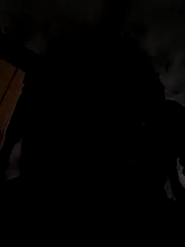 Eezxxx online show from December 17, 2025, 7:31 pm