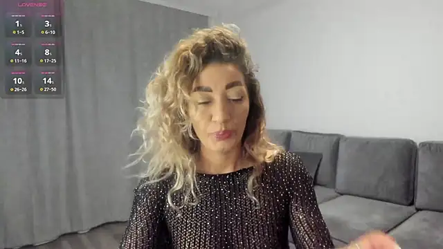 rossana doll online show from January 19, 2026, 6:39 am