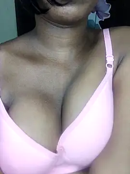 Snapshot of Simran_0011 chatting on March 5, 2026, 2:13 pm Simran 0011 online show from March 5, 2026, 2:13 pm