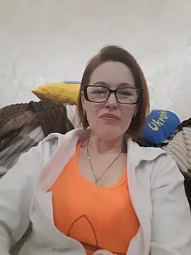 Snapshot of LanaOlbenst chatting on February 1, 2026, 5:11 pm LanaOlbenst online show from February 1, 2026, 5:11 pm