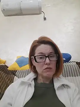 Snapshot of LanaOlbenst chatting on February 6, 2026, 5:49 pm LanaOlbenst online show from February 6, 2026, 5:49 pm