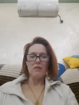 Snapshot of LanaOlbenst chatting on February 20, 2026, 6:41 pm LanaOlbenst online show from February 20, 2026, 6:41 pm