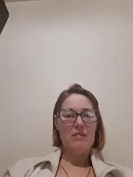 Snapshot of LanaOlbenst chatting on March 3, 2026, 6:14 pm LanaOlbenst online show from March 3, 2026, 6:14 pm