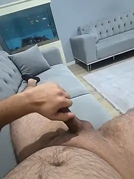 Snapshot of cesmegenc98 chatting on January 9, 2026, 6:21 pm cesmegenc98 online show from January 9, 2026, 6:21 pm