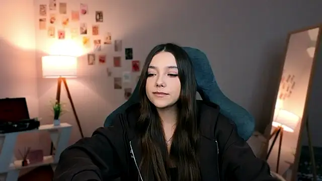 Vexorine online show from February 22, 2026, 7:23 pm