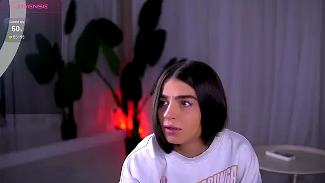 PureEllieX online show from November 28, 2025, 4:37 am