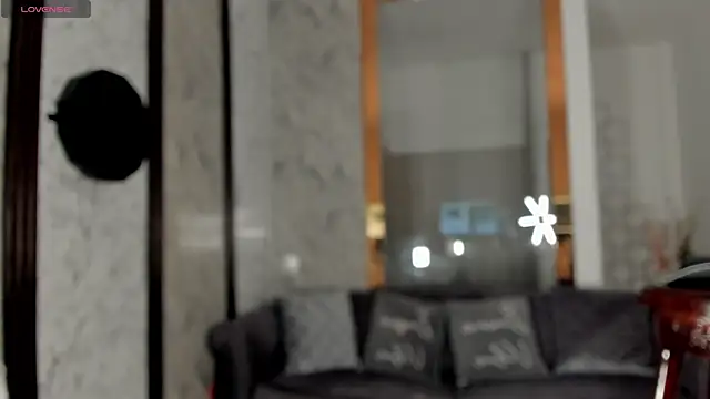 MafeArias23 online show from March 20, 2026, 1:05 pm