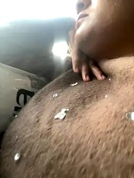 ClassyQueen online show from November 30, 2025, 2:04 am