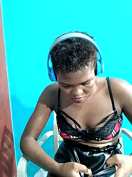 VirginPrincess06 online show from December 20, 2025, 10:28 pm