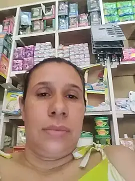 Snapshot of MIA-LARIOS chatting on July 13, 2026, 3:15 pm MIA-LARIOS online show from July 13, 2026, 3:15 pm