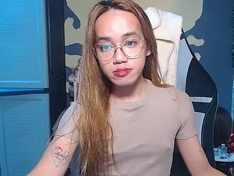 imadriana12 online show from June 27, 2026, 7:24 am