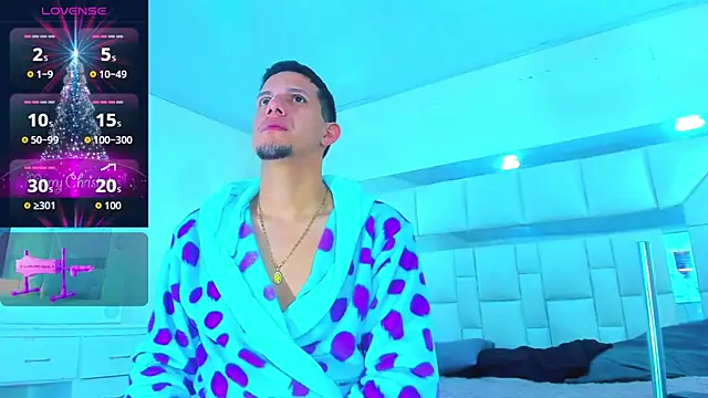 Sebastian Smith   online show from December 20, 2025, 11:06 am