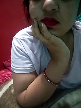 Snapshot of Priya_089 chatting on November 28, 2025, 5:37 pm Priya 089 online show from November 28, 2025, 5:37 pm