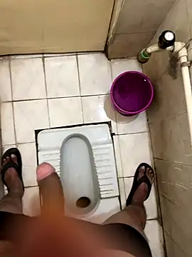 Snapshot of hardboydick2000 chatting on January 5, 2026, 10:13 pm hardboydick2000 online show from January 5, 2026, 10:13 pm