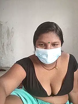 Snapshot of Desicouple1706 chatting on December 22, 2025, 5:59 am Desicouple1706 online show from December 22, 2025, 5:59 am