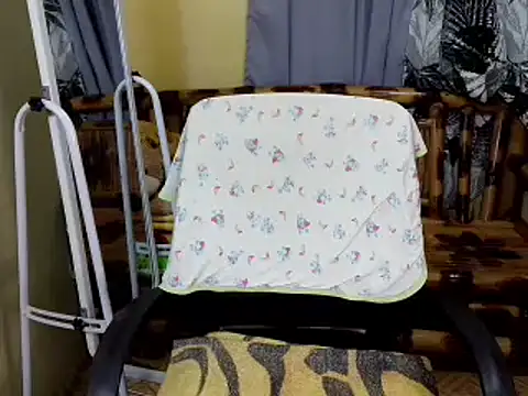 lovelyxmorena online show from March 15, 2026, 1:28 pm