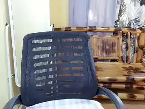 lovelyxmorena online show from April 8, 2026, 11:48 pm