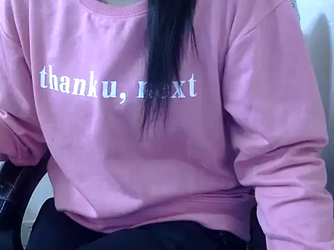 radhika nar online show from January 12, 2026, 4:18 am