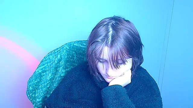 Alice Wonderme online show from February 12, 2026, 1:17 pm