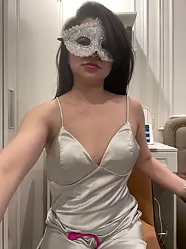 Queen-of-Love online show from January 16, 2026, 12:31 pm