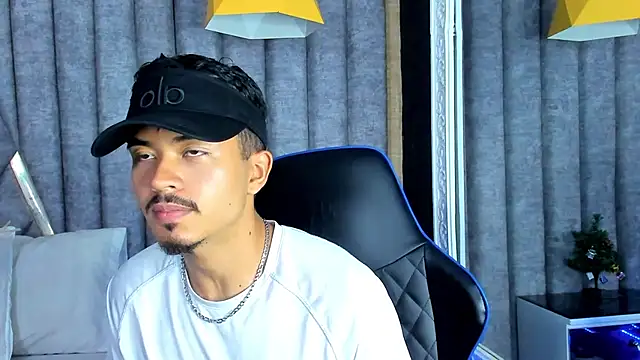 NicolaiKarav online show from January 6, 2026, 7:06 pm