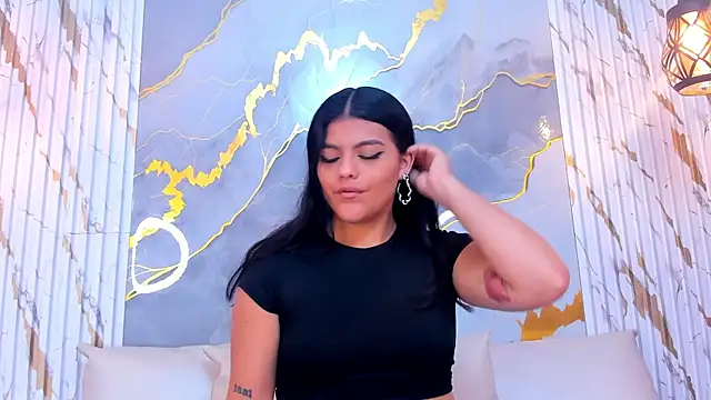 NIKIBUNNY online show from November 29, 2025, 1:14 pm