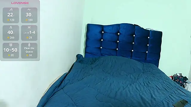 ashleey palmer online show from April 2, 2026, 7:39 am