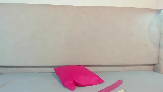 Izelevans online show from March 17, 2026, 11:02 am