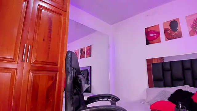 ValeryTs1 online show from February 21, 2026, 5:58 pm