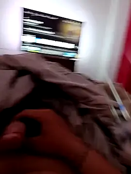 Bebito0077 online show from April 17, 2026, 6:38 am