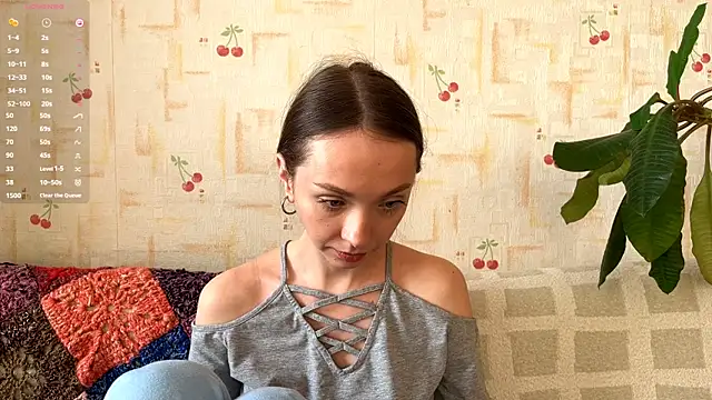 PaulaTisch online show from February 21, 2026, 2:07 pm