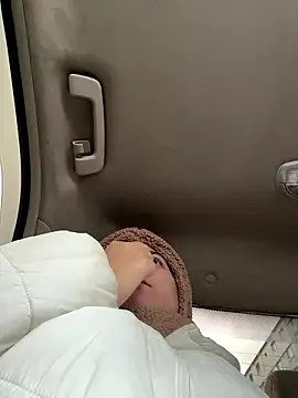 KateBurlesk online show from January 12, 2026, 9:14 am