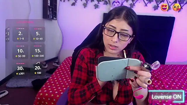 dulcinea77gp online show from March 29, 2026, 3:17 am