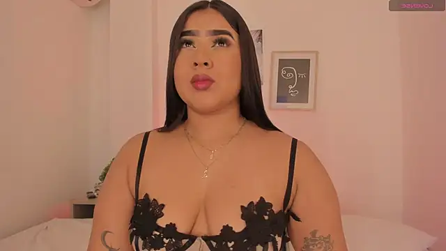 alejandrarojas  online show from March 28, 2026, 1:00 pm