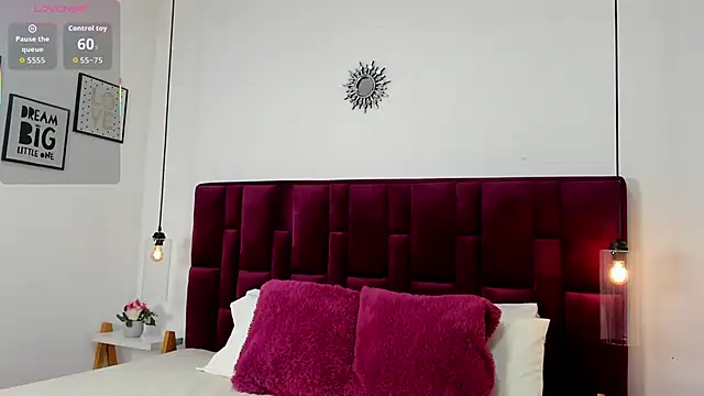 Ambar85 online show from December 17, 2025, 3:12 am