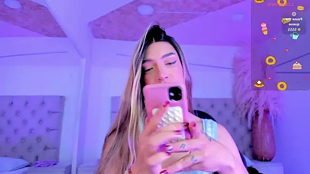 DeboraCopper online show from February 18, 2026, 11:01 pm