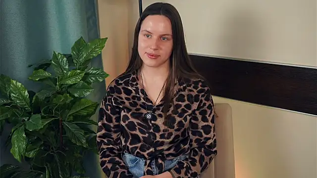 SanoraVillnave online show from November 25, 2025, 7:30 am