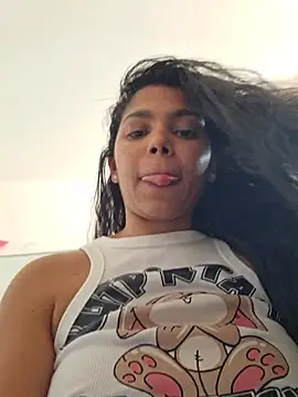 Snapshot of Mia_Rosex chatting on December 13, 2025, 7:53 pm Mia Rosex online show from December 13, 2025, 7:53 pm