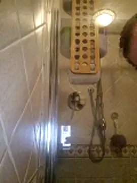 18cmAndr online show from November 26, 2025, 9:05 pm